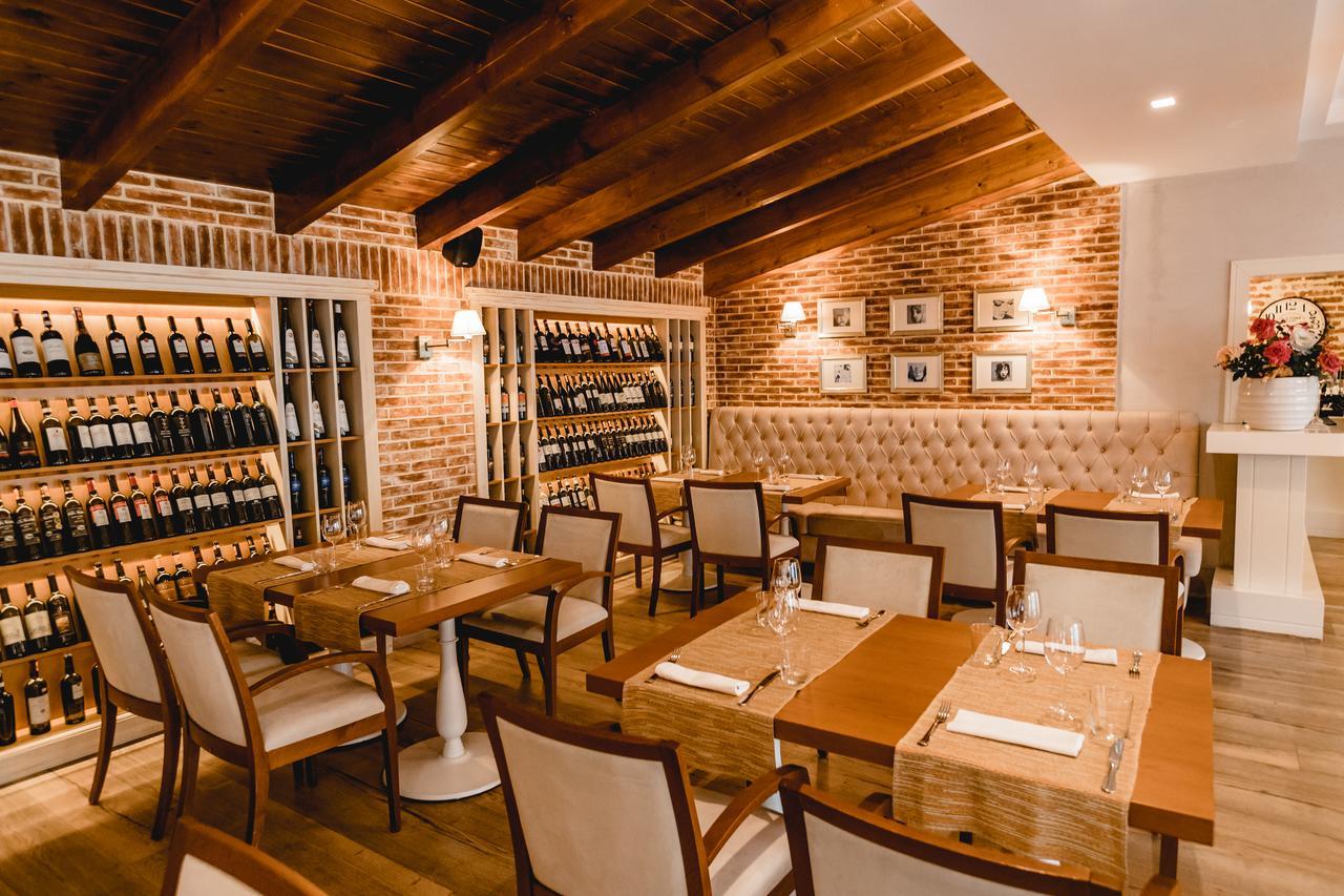 Green House Hotel & Restaurant Tirana Exterior photo